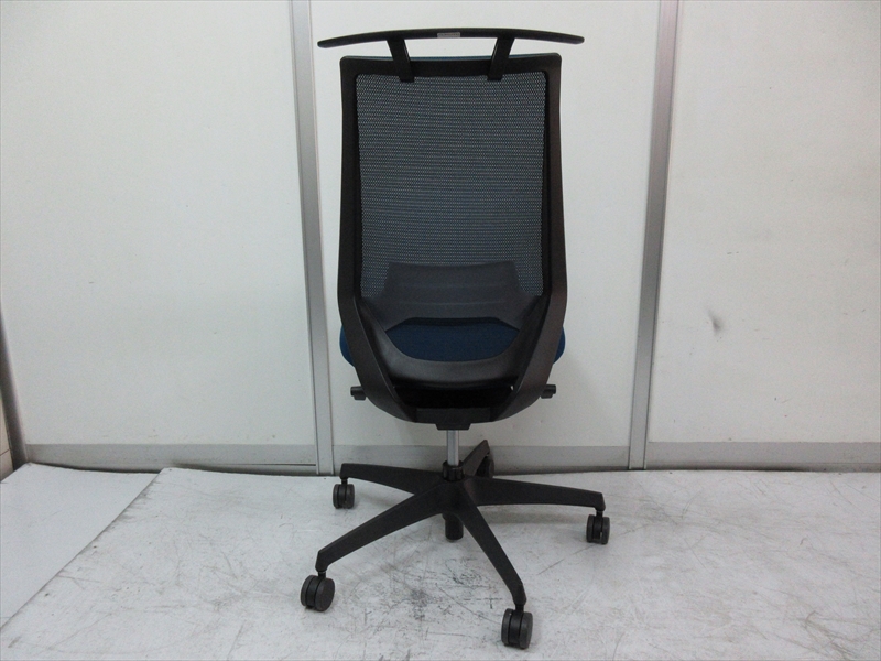 コクヨ デュオラ メッシュタイプ ハンガー付 CR-GW3020E1KZT6-WNの通販 